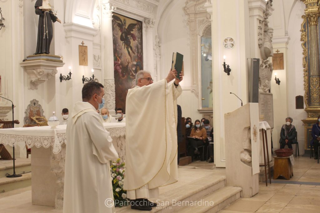 Parrocchia San Bernardino - Diocesi Molfetta - Ingresso canonico don Raffaele Tatulli
